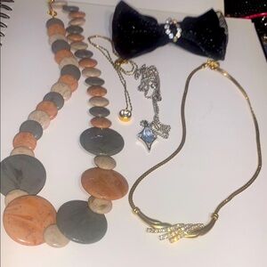 Elegant Multicolor Necklace Set 3 Avon+1 Bow + 1 NR signed necklace